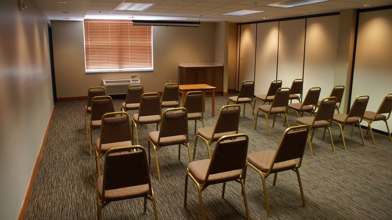 Photo of Livingroom in Lansing