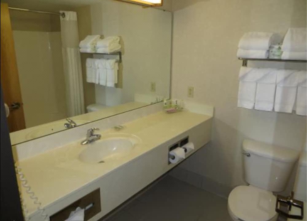 Photo of Bathroom in Lansing
