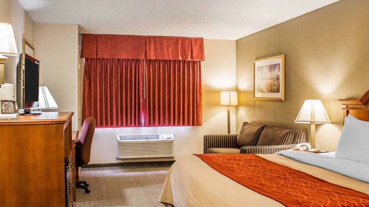 Photo of Bedroom in Huron