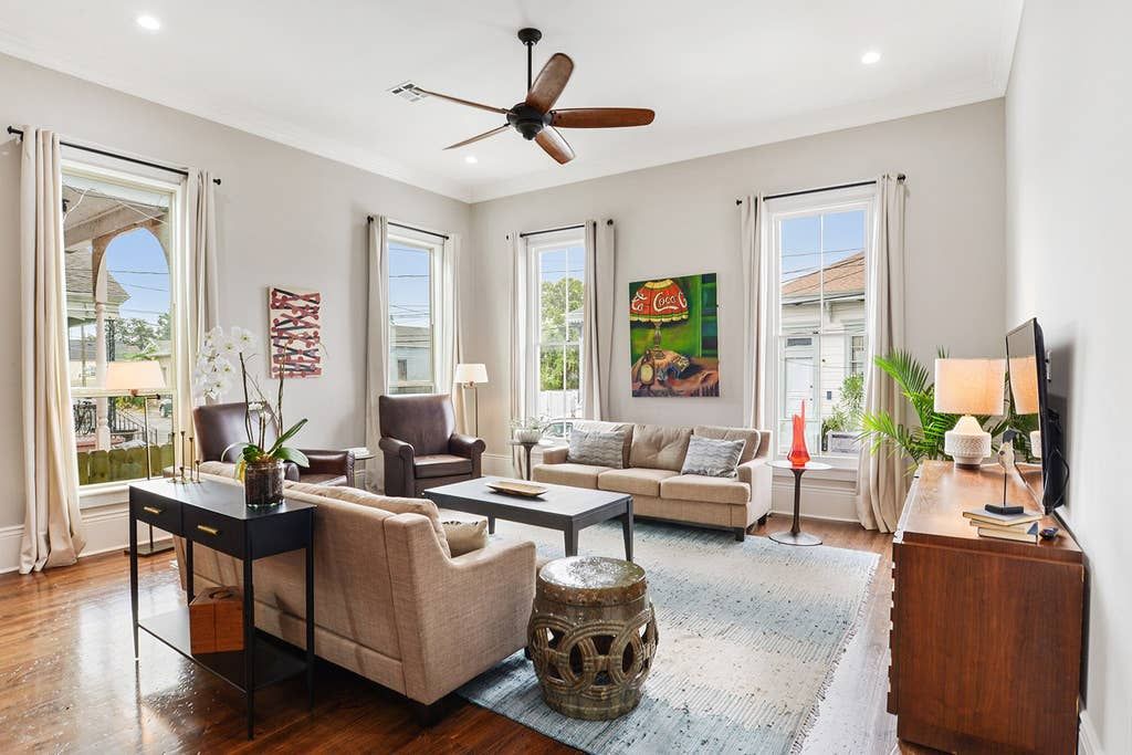 Photo of Livingroom in South 7th Ward