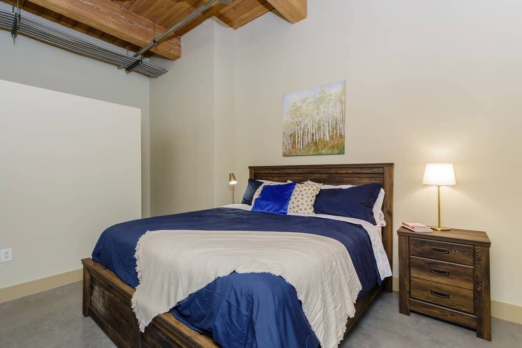 Photo of Bedroom in Downtown West