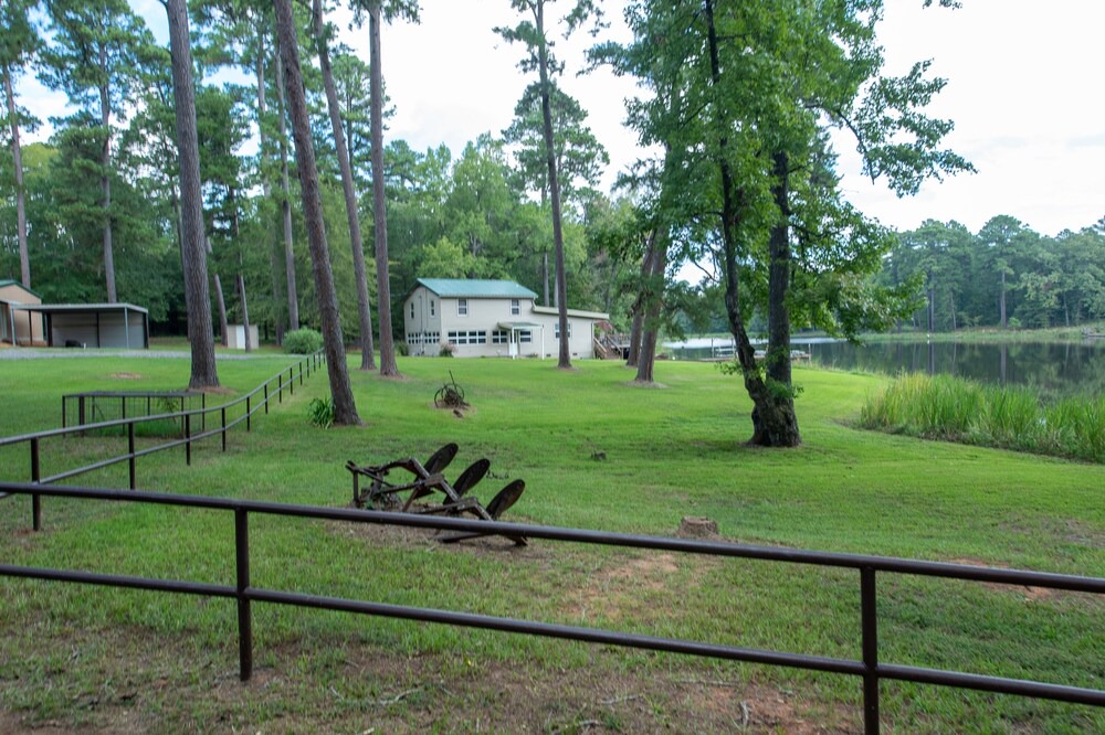Photo of Others in Jonesville