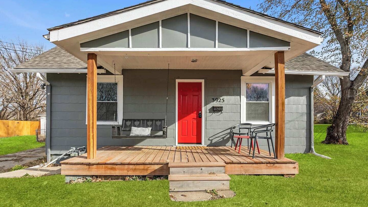 Photo of Outdoor in Rosedale