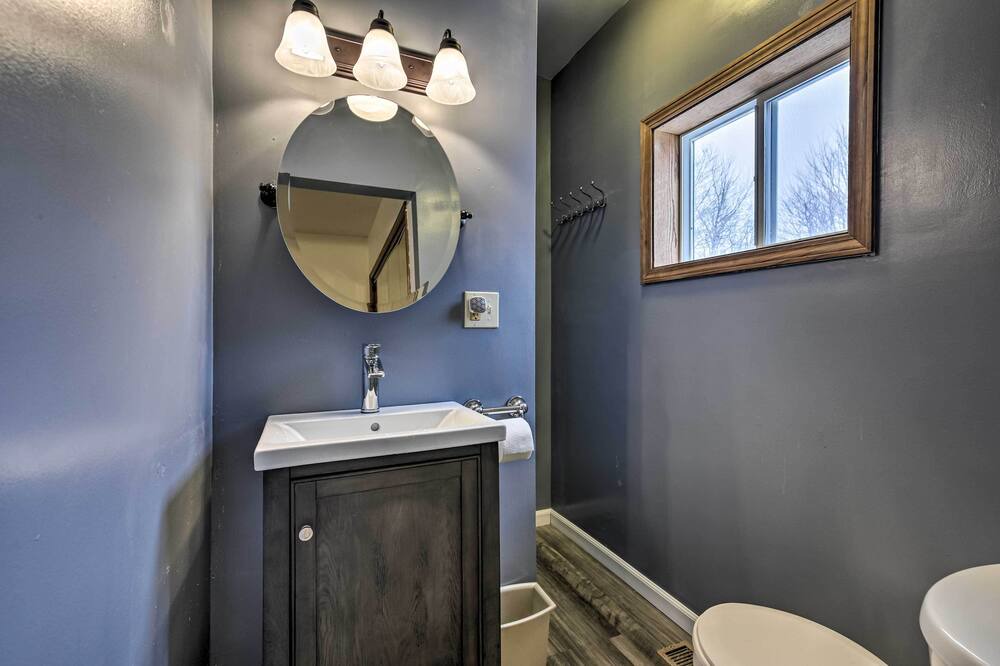 Photo of Bathroom in Laurium