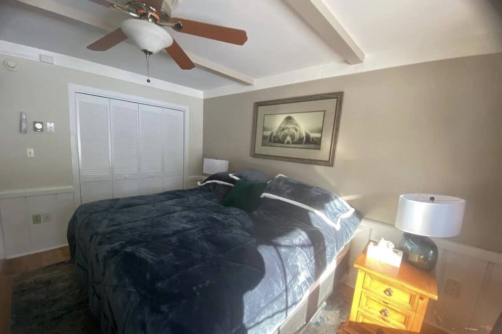 Photo of Bedroom in Mackinac Island