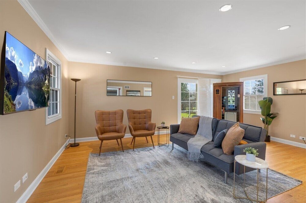 Photo of Livingroom in Darien