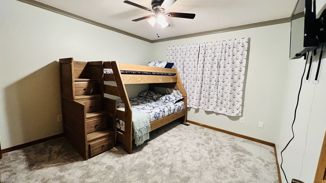 Photo of Bedroom in Higgins Lake
