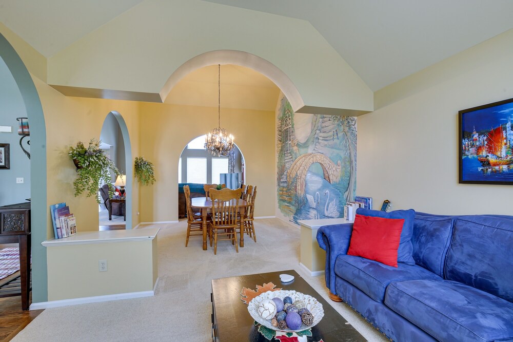 Photo of Livingroom in O'Fallon