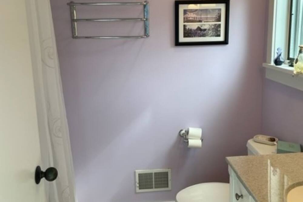 Photo of Bathroom in Kewadin