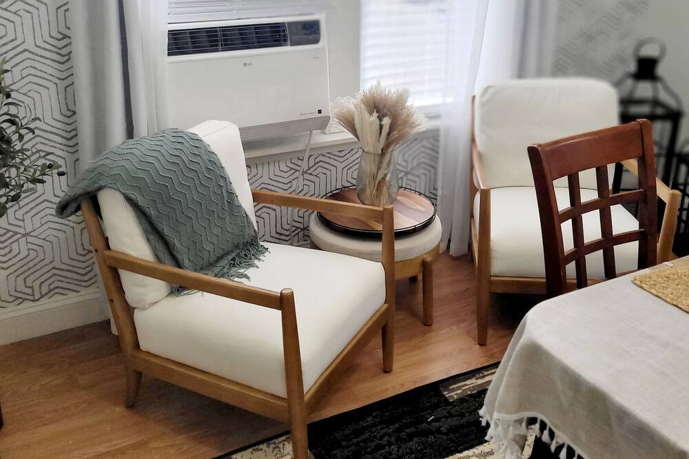 Photo of Bedroom in New Center Detroit