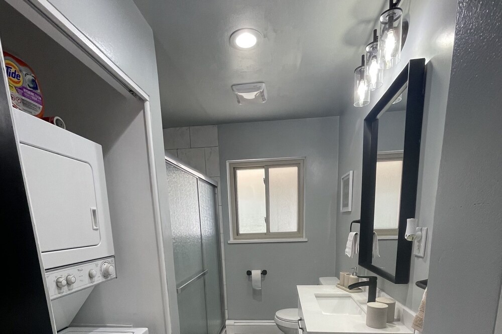 Photo of Bathroom in Drayton Plains