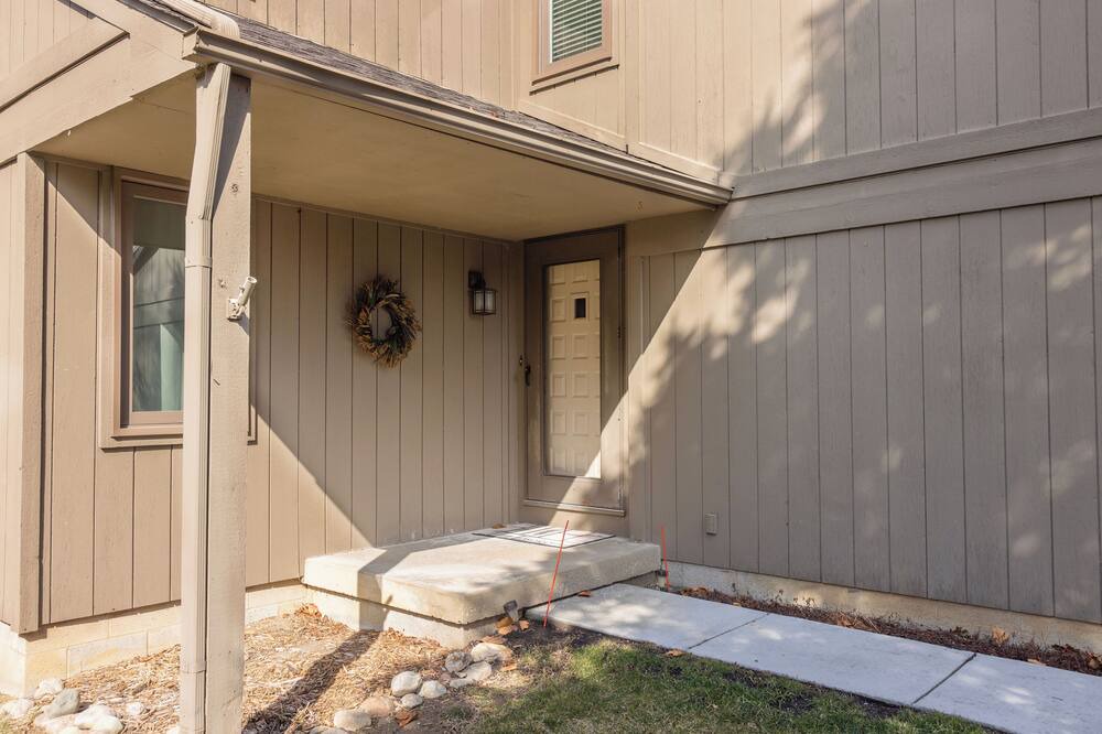 Photo of Outdoor in Saline
