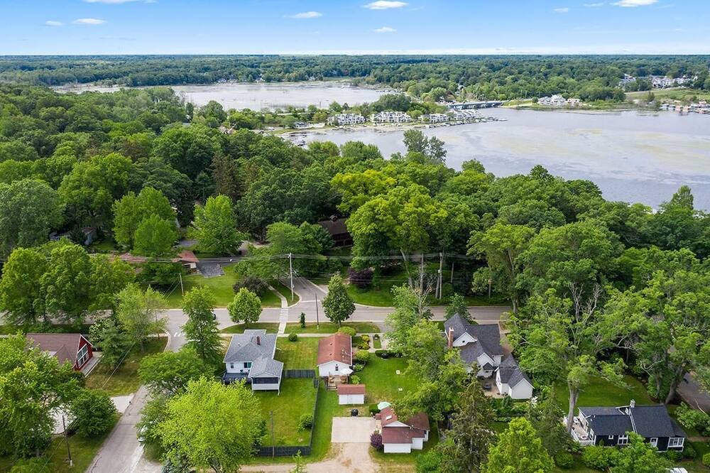 Photo of Outdoor in Saugatuck