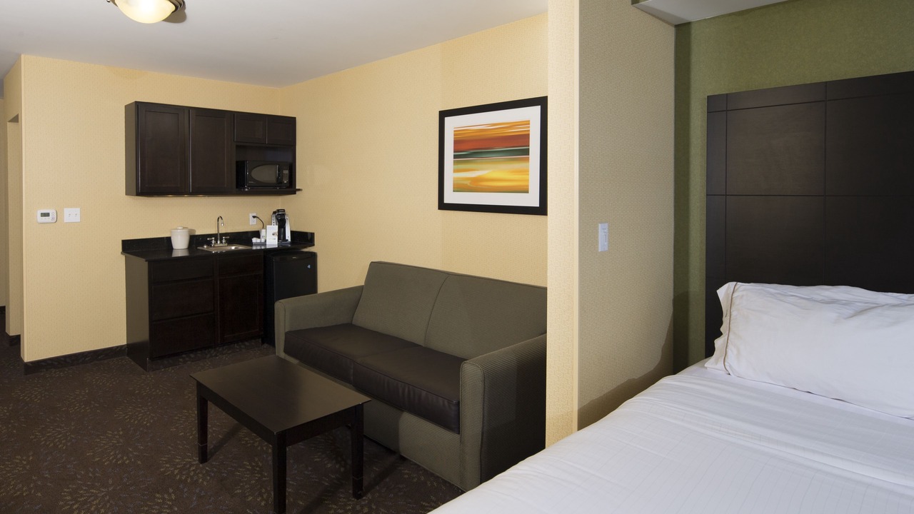 Photo of Bedroom in Troy