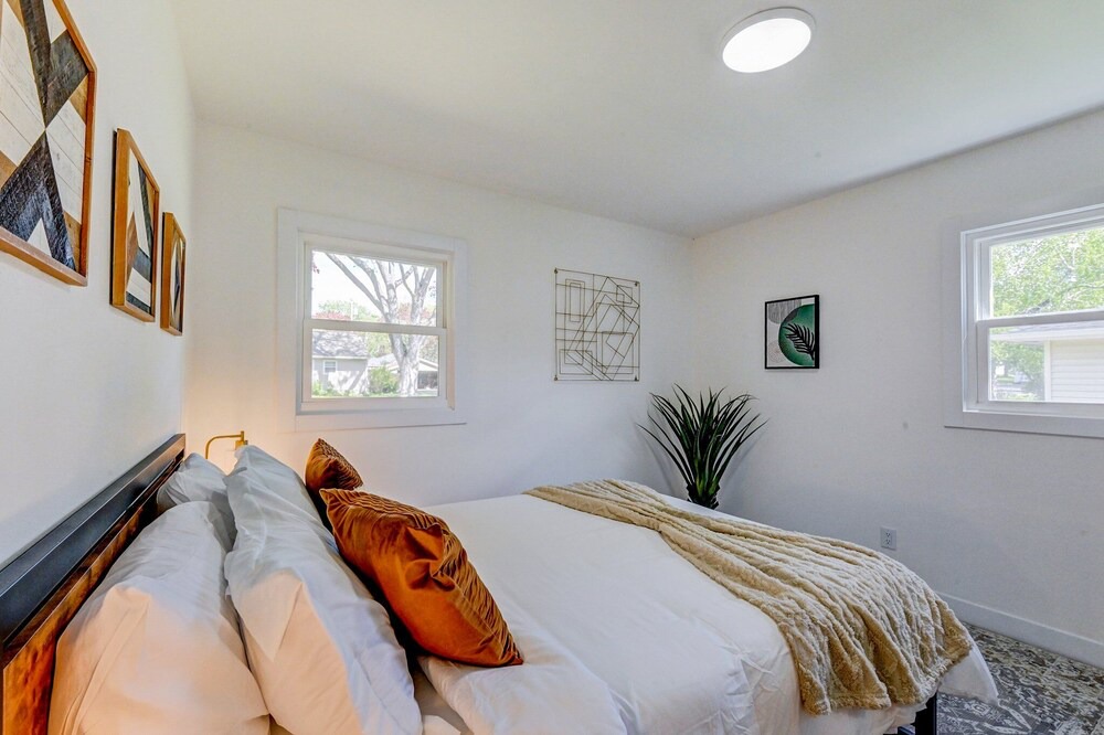 Photo of Bedroom in Monona
