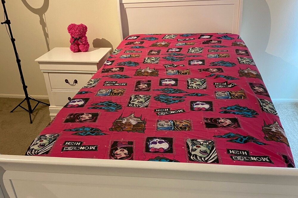 Photo of Bedroom in Troy