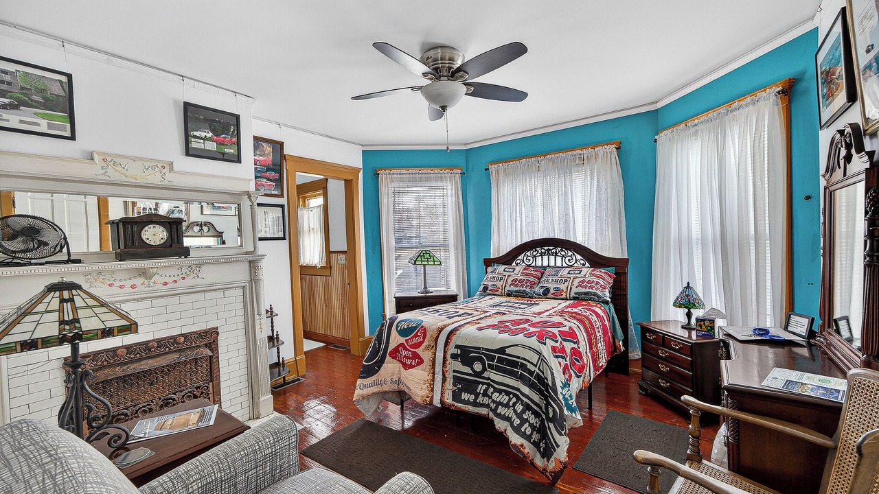 Photo of Bedroom in West Washington
