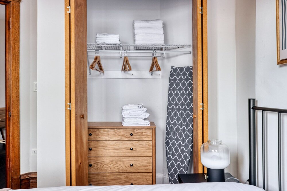 Photo of Bedroom in Wrigleyville