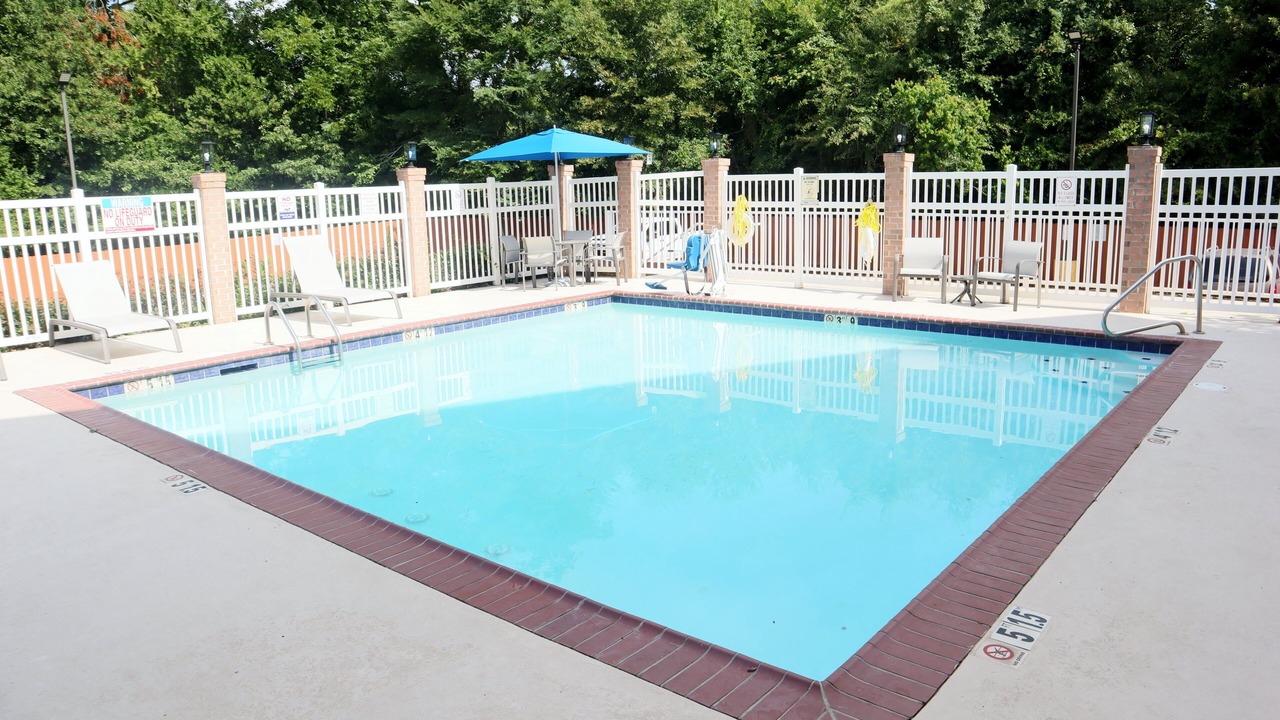 Photo of Outdoor in Zachary
