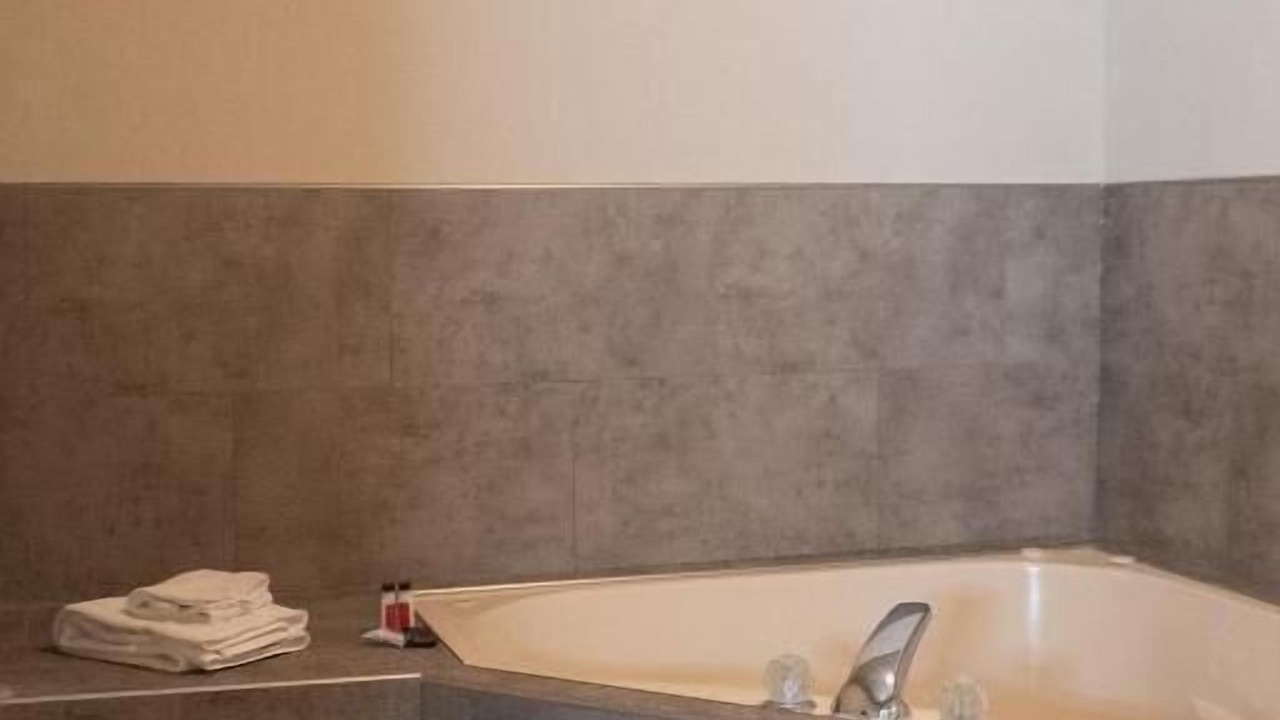 Photo of Bathroom in Dearborn