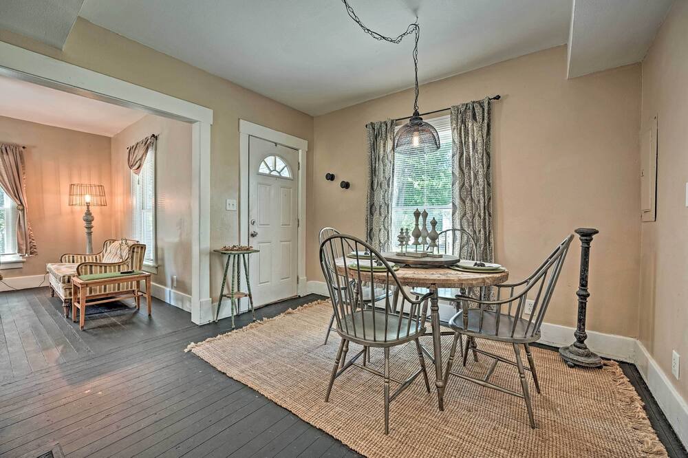 Photo of Livingroom in Coloma