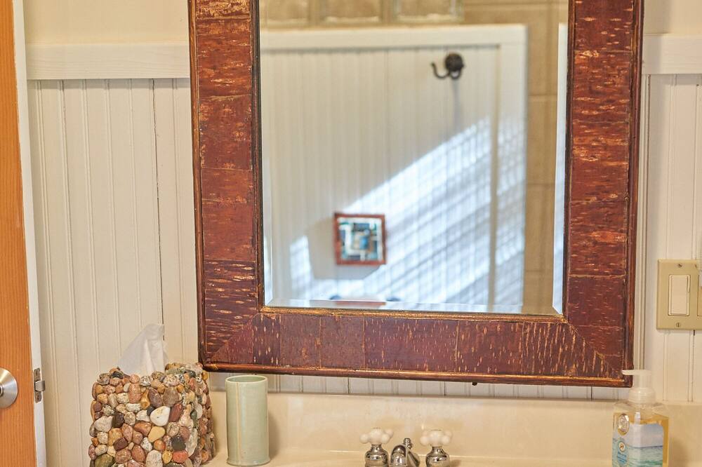 Photo of Bathroom in Leland