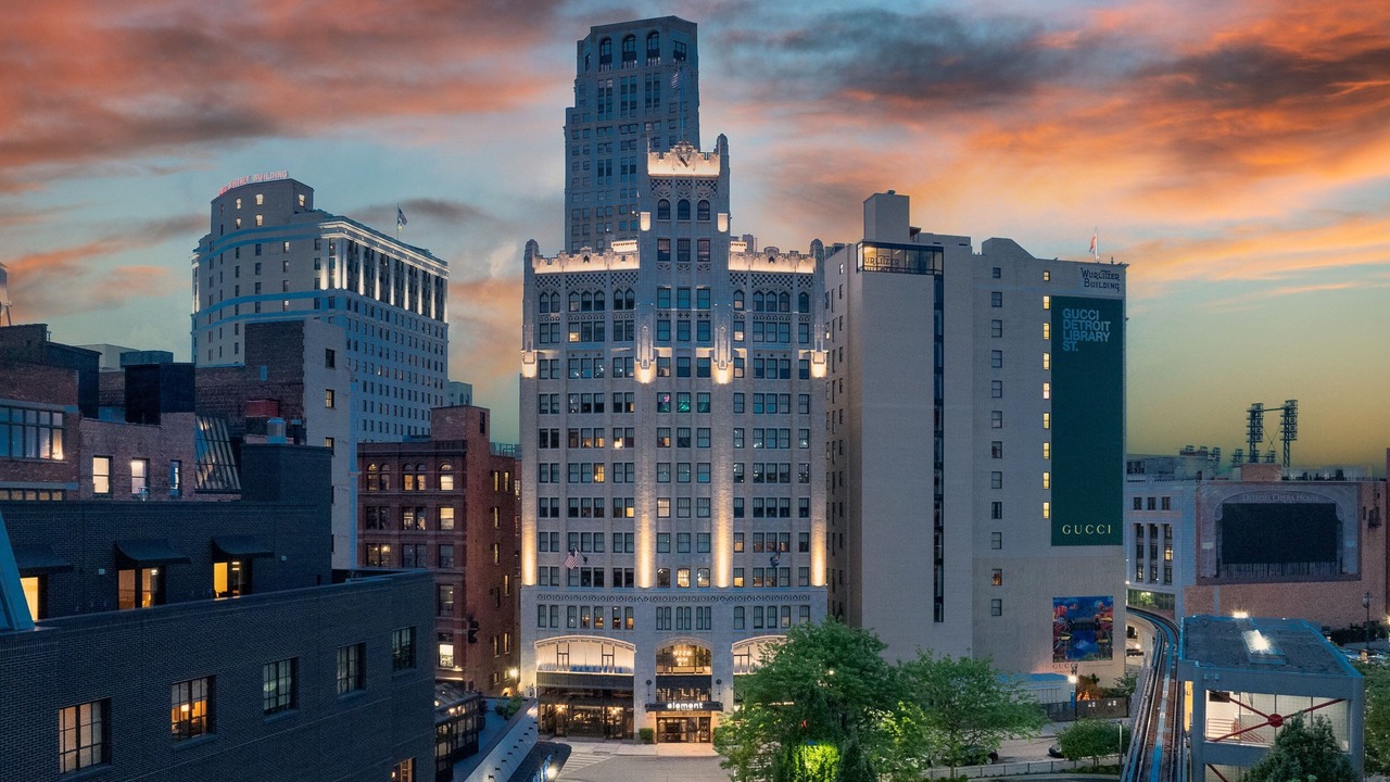 Photo of Outdoor in Downtown Detroit