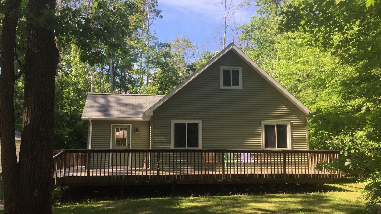 Photo of Outdoor in Higgins Lake