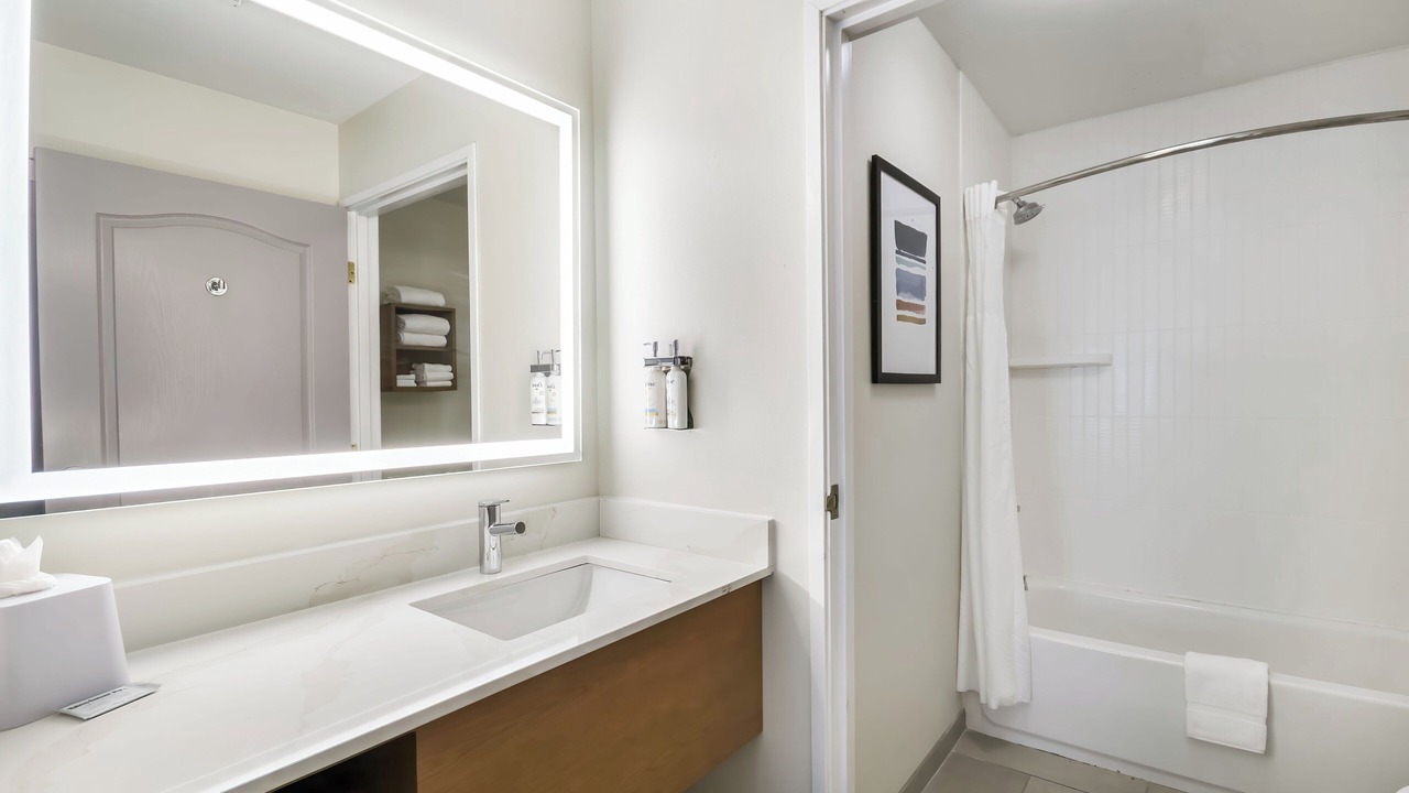 Photo of Bathroom in Drayton Plains