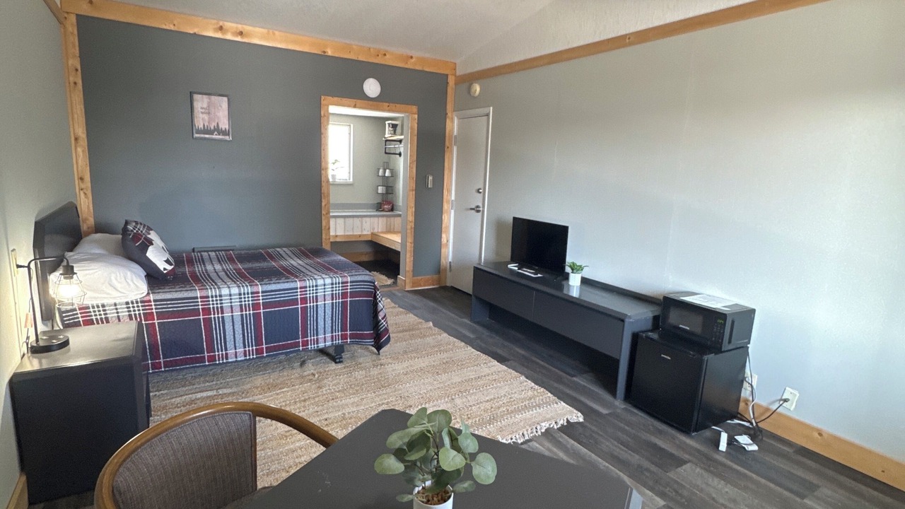 Photo of Bedroom in Tecumseh