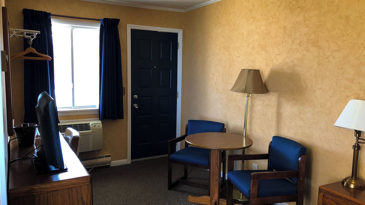 Photo of Bedroom in Mackinaw City