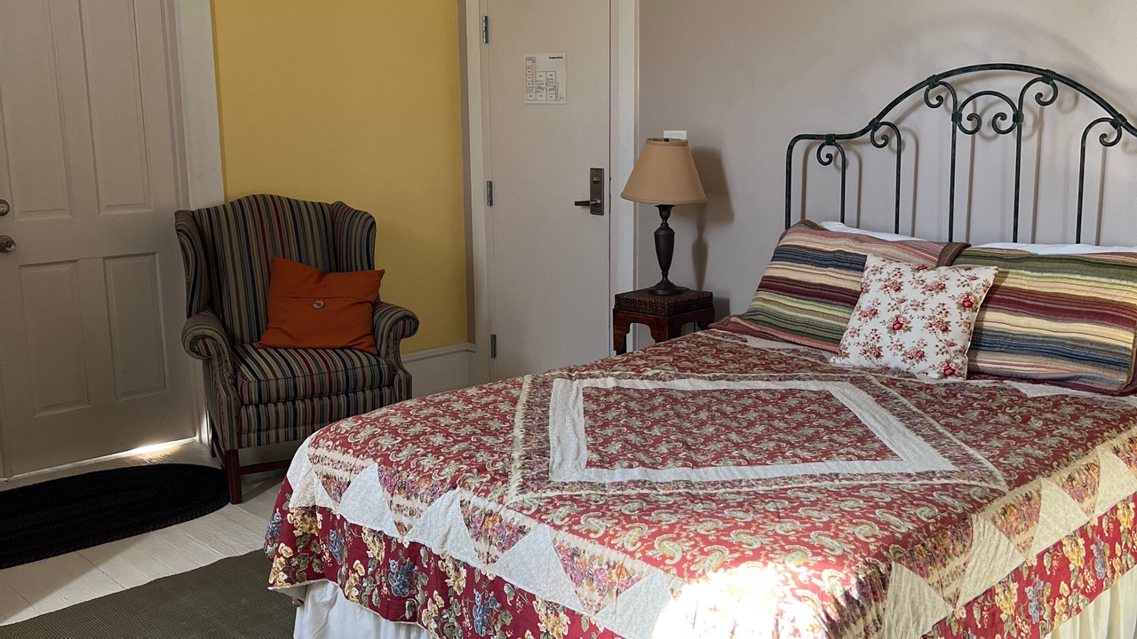 Photo of Bedroom in Louisiana
