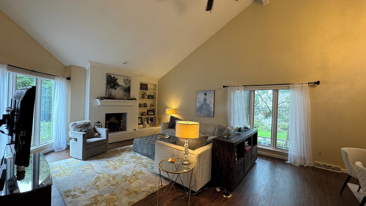 Photo of Livingroom in South Bend