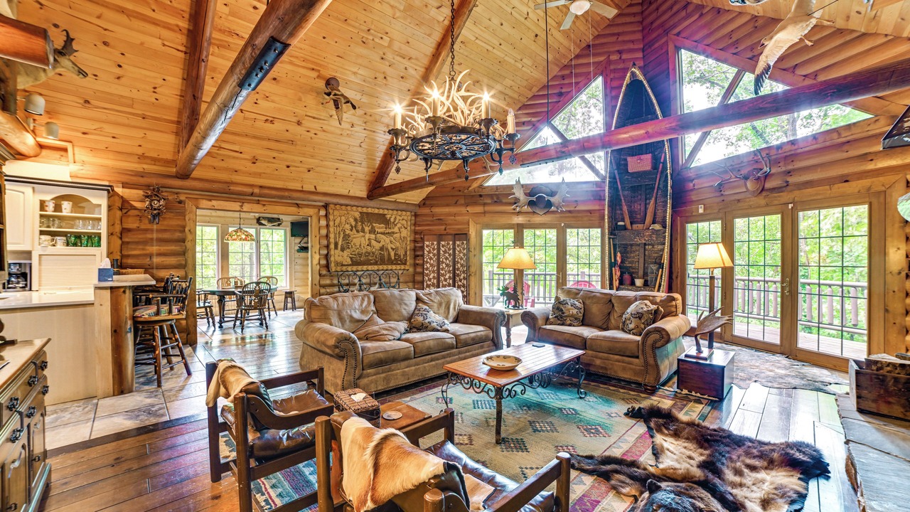 Photo of Livingroom in Kuttawa