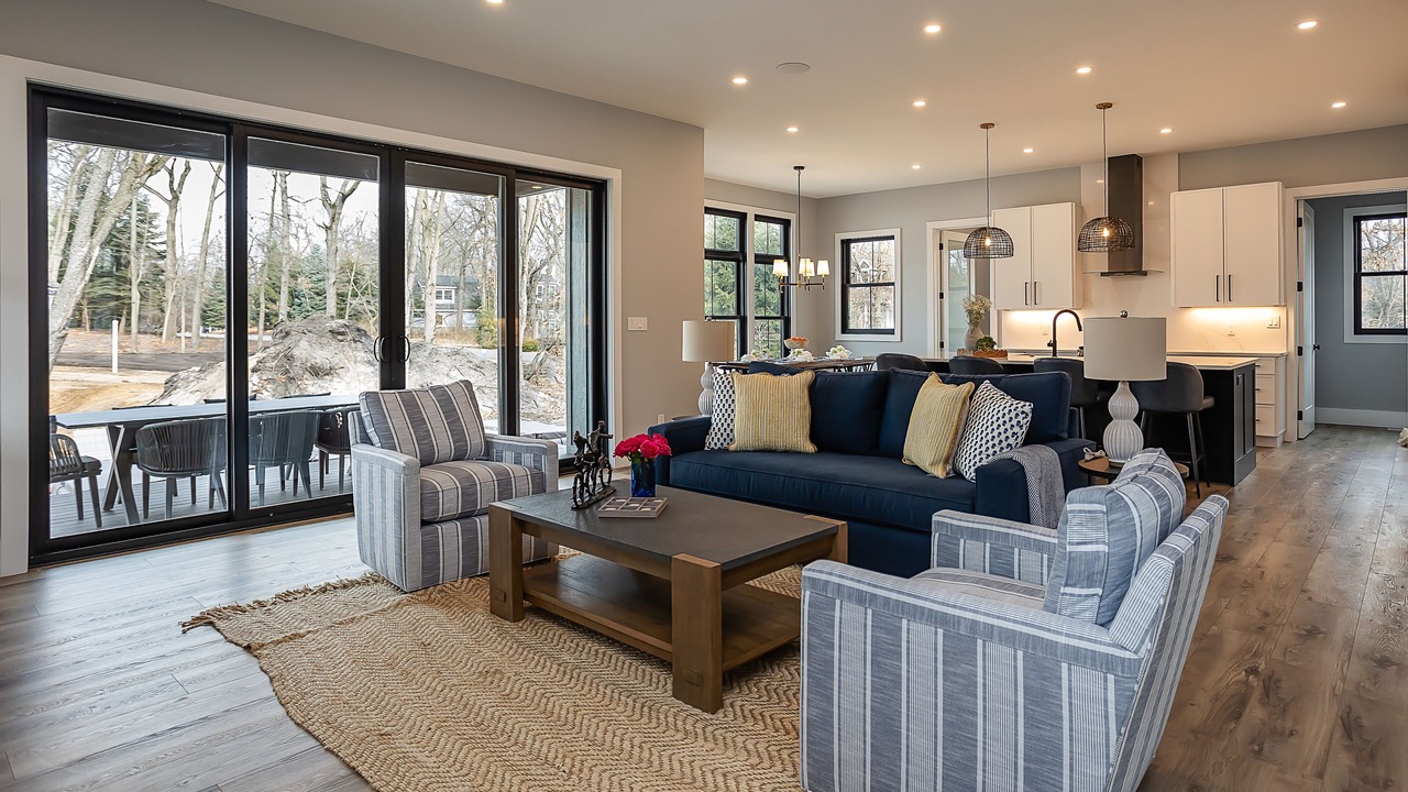 Photo of Livingroom in Grand Beach