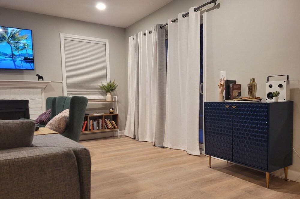 Photo of Livingroom in Naperville