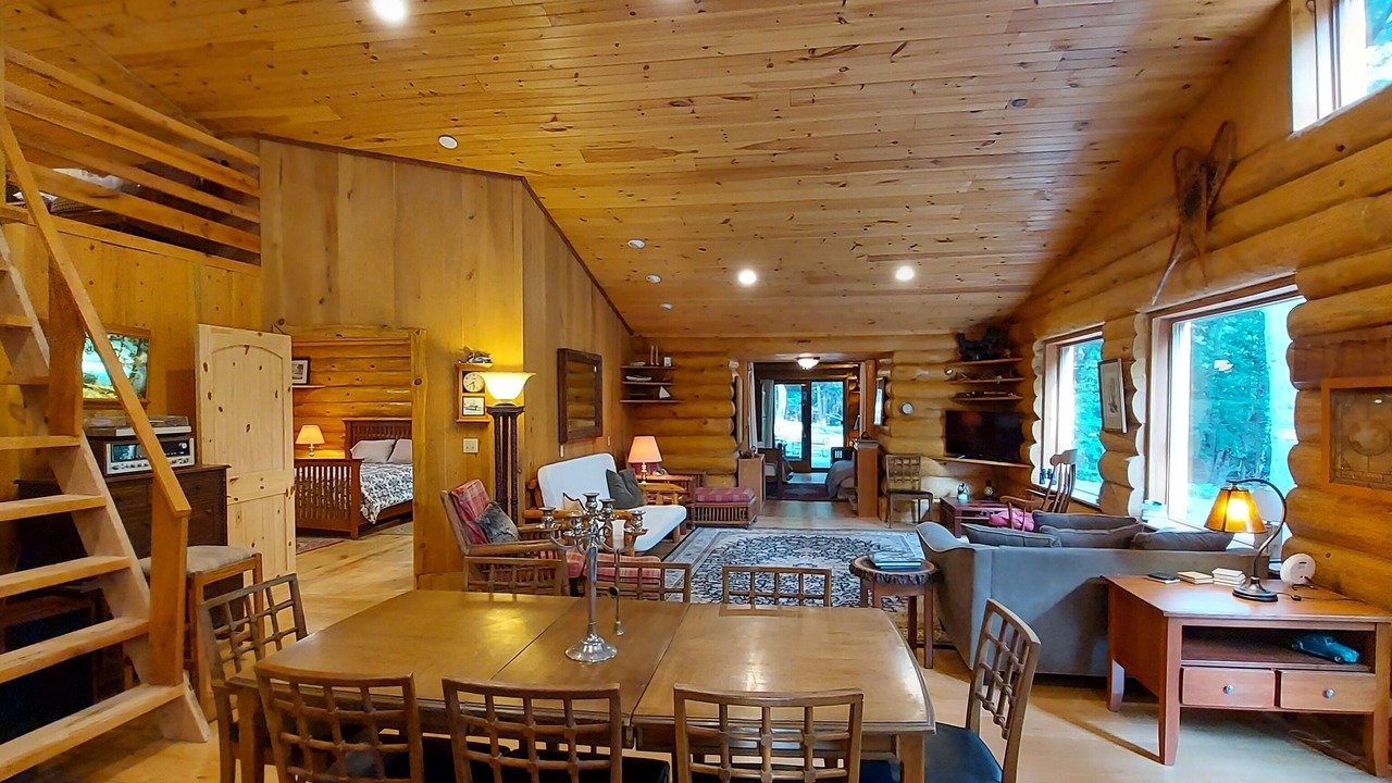 Photo of Kitchen in Maple City