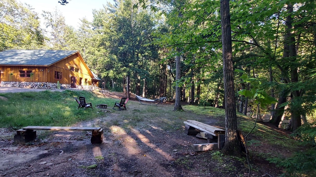 Photo of Outdoor in Maple City