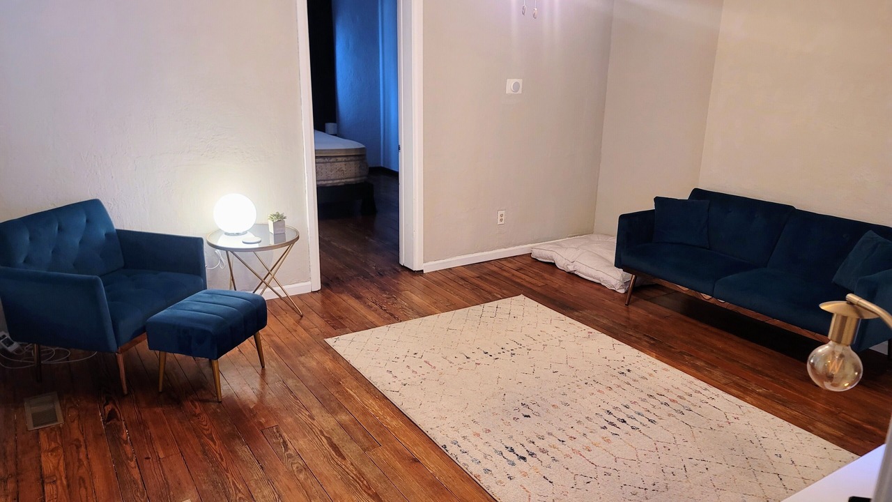 Photo of Livingroom in Tower Grove East