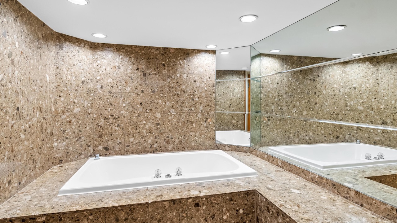 Photo of Bathroom in Canal Park