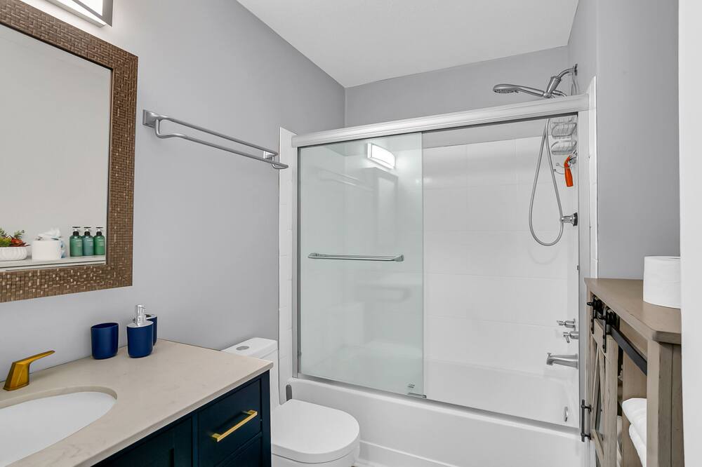 Photo of Bathroom in Rosedale