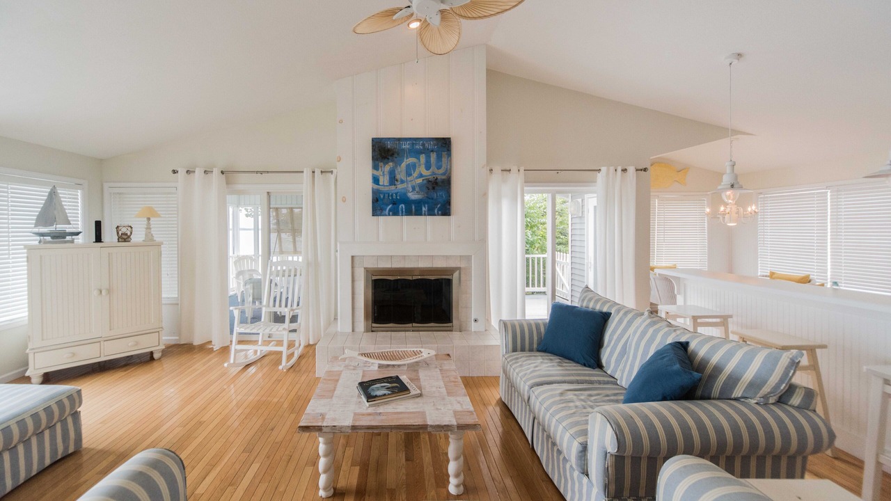 Photo of Livingroom in Gilbertsville