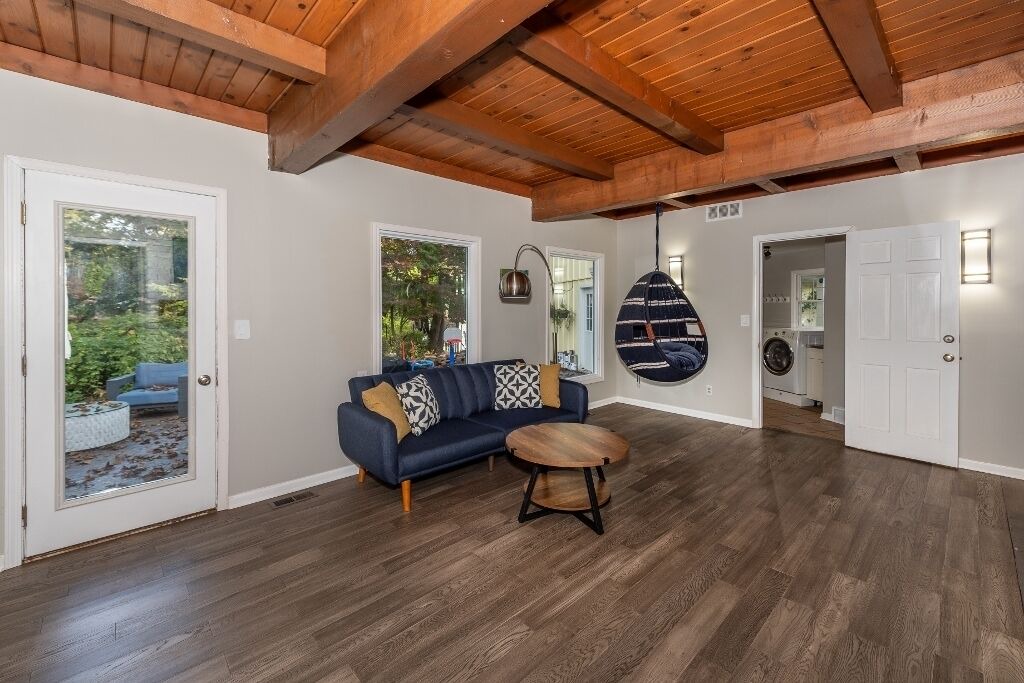 Photo of Livingroom in Ann Arbor