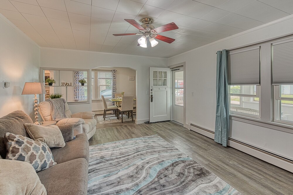 Photo of Livingroom in Luna Pier