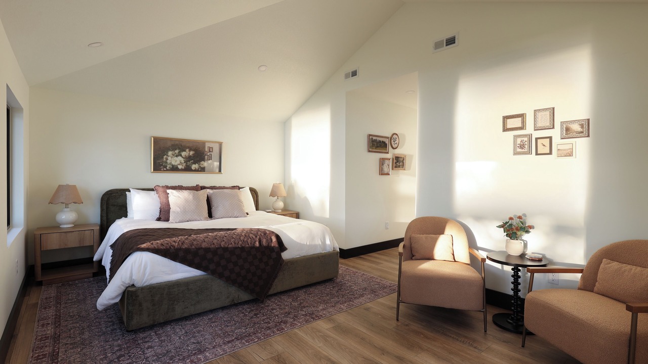 Photo of Bedroom in Jones