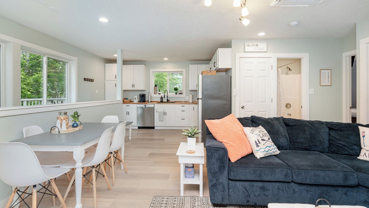 Photo of Livingroom in Beulah