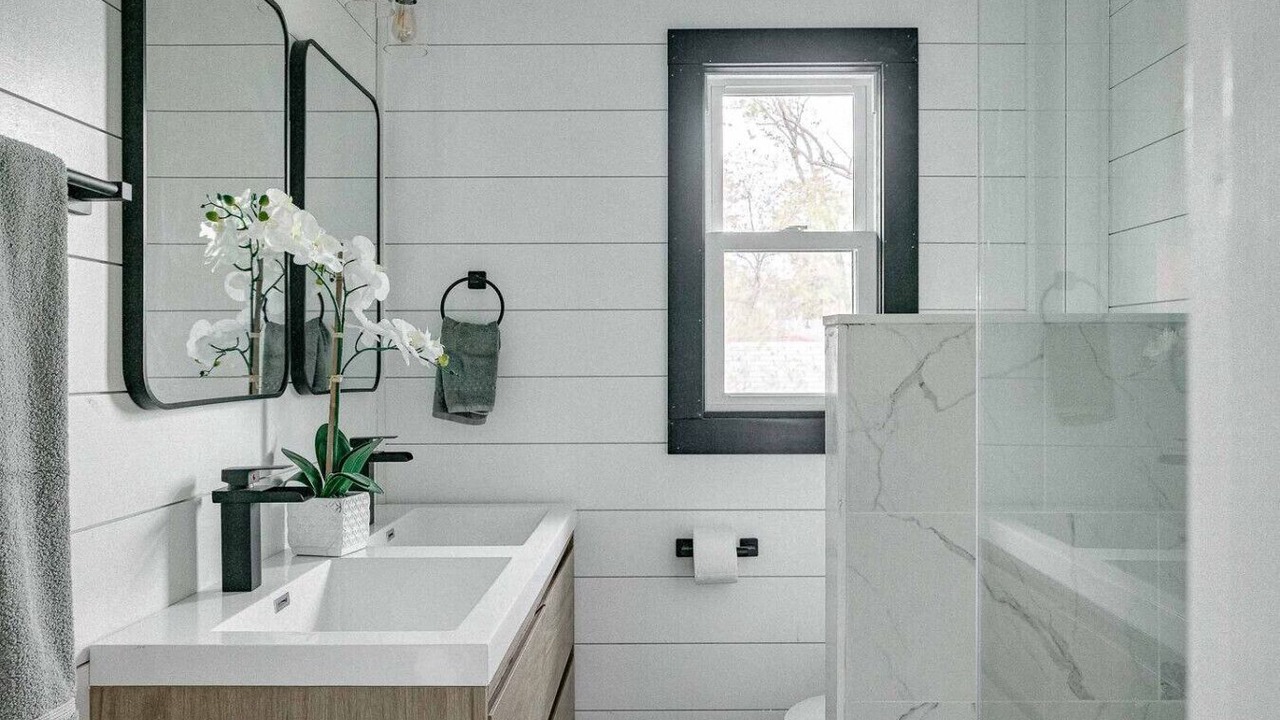 Photo of Bathroom in Northeast South Bend