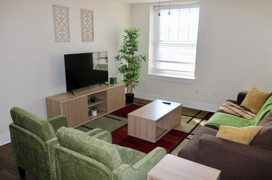 Photo of Livingroom in Midtown