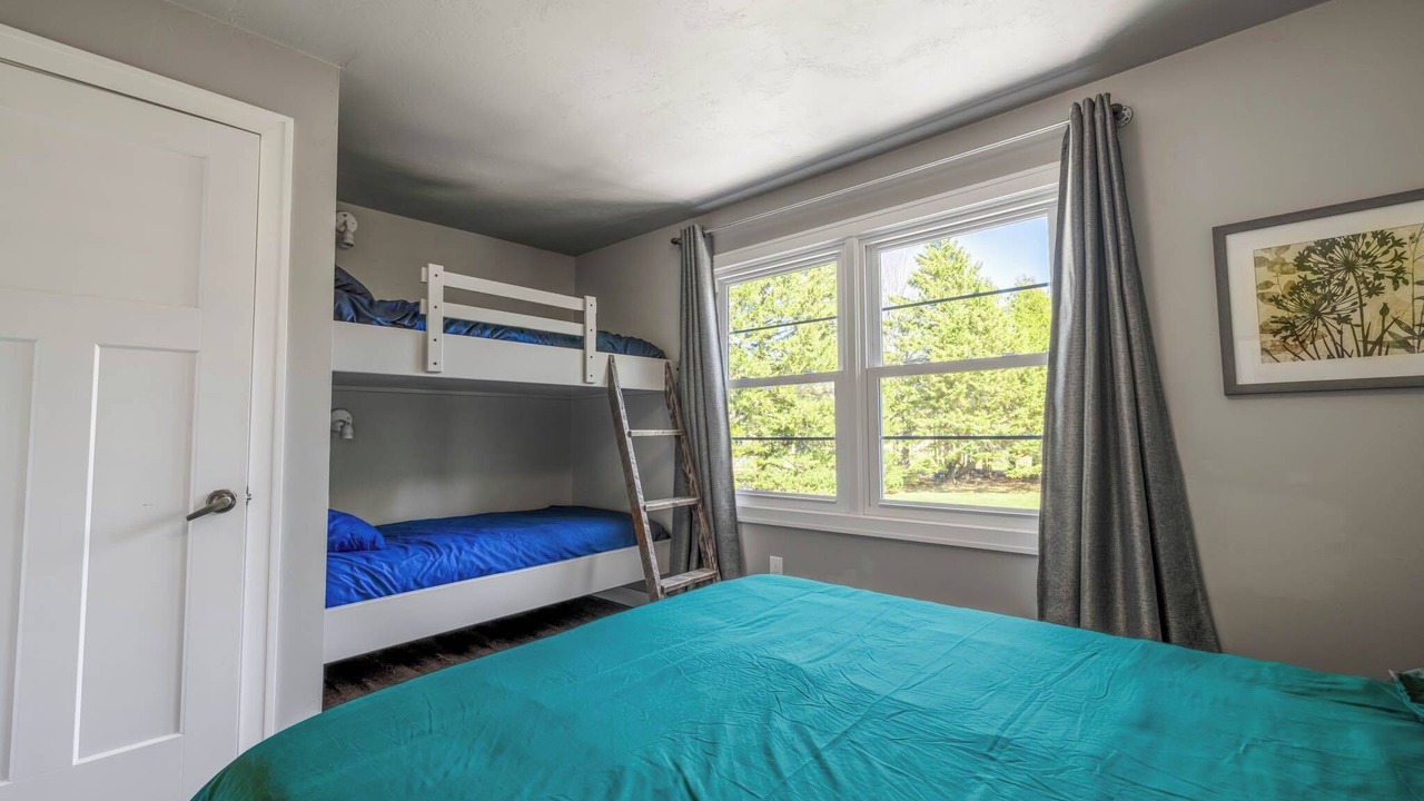 Photo of Bedroom in Ephraim