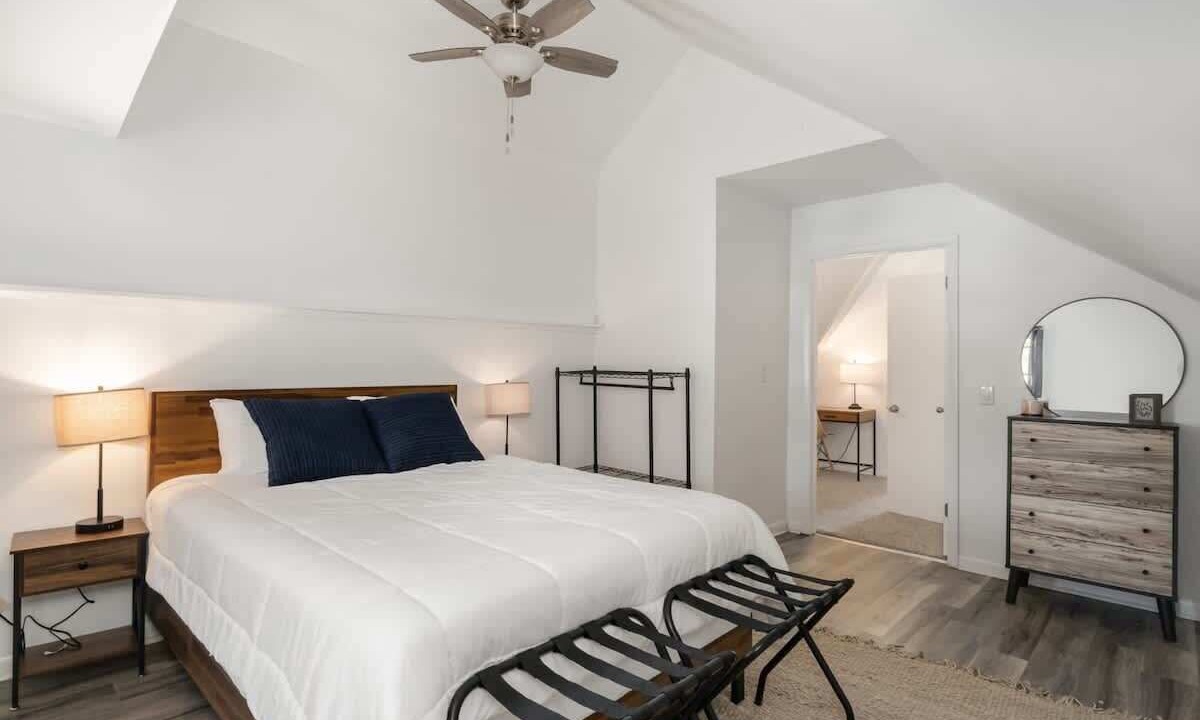 Photo of Bedroom in Michigan City